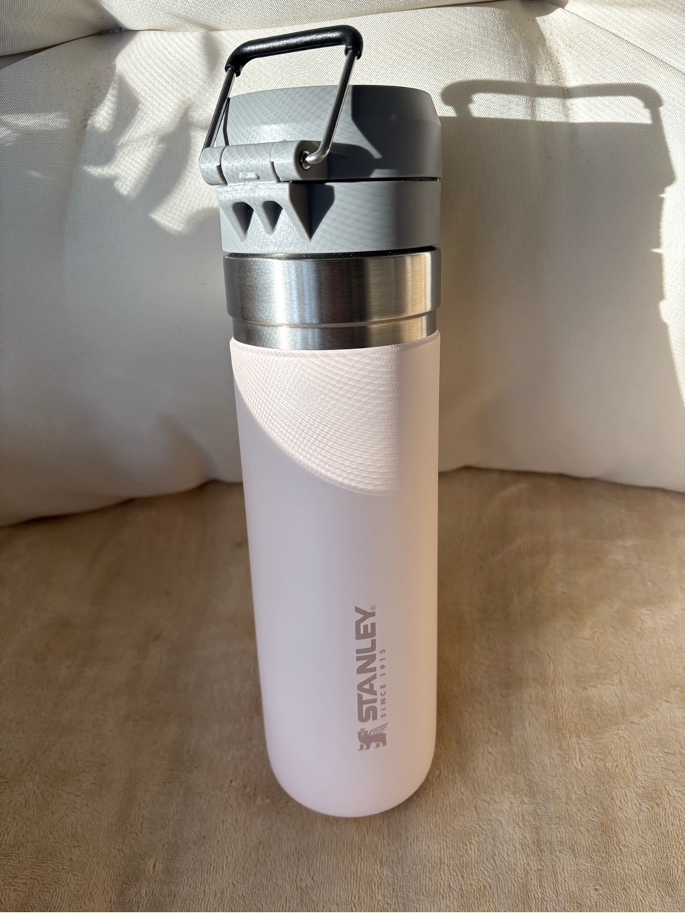 Stanley QuickFlip GO Bottle 24 oz. Rose Quartz🔥